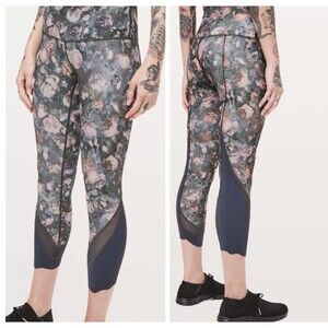 LULULEMON Women WUNDER UNDER Crop II Scallop Frost Rose Multi/Melanite Sz 6